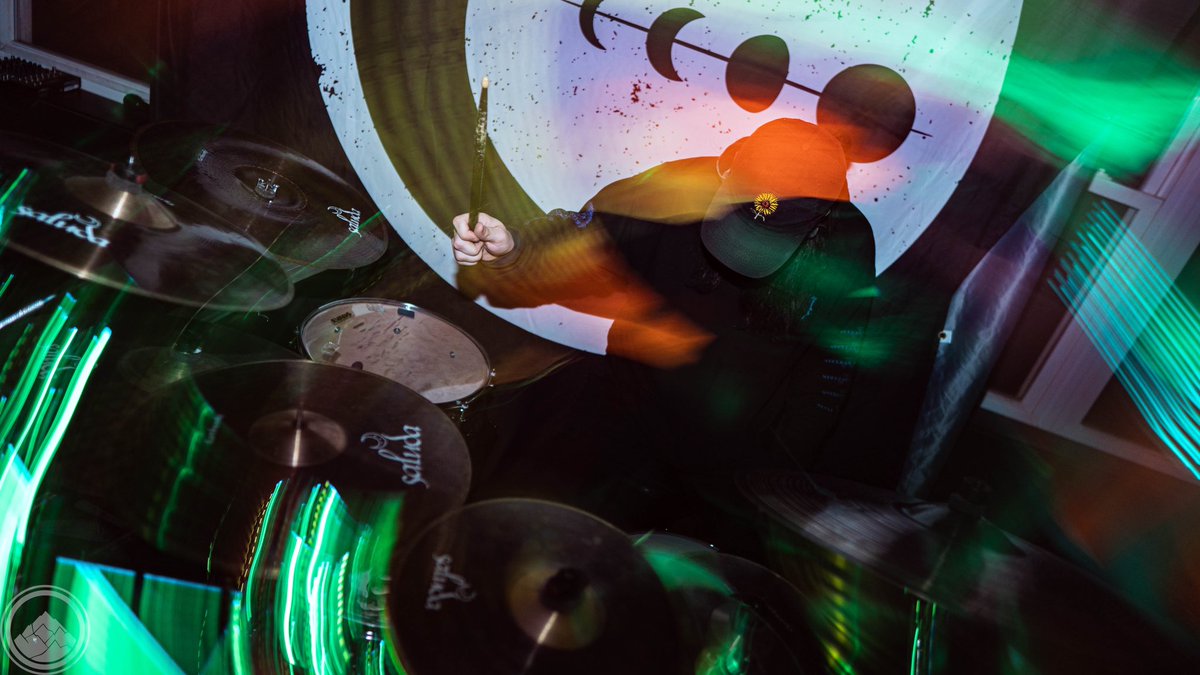 Wave Painter tweet media