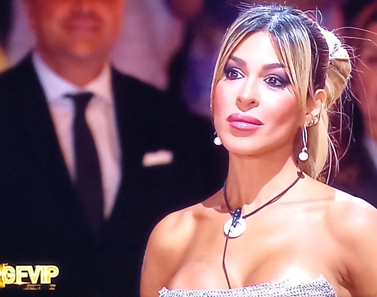 bambolina bellissima💝 
#GFvip #oriele #orianitas #grandefratellovip7