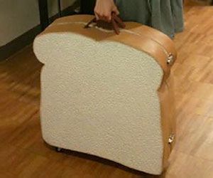 AKBrews's tweet photo. Sandwich suitcase. https://t.co/kdrtd83EbE