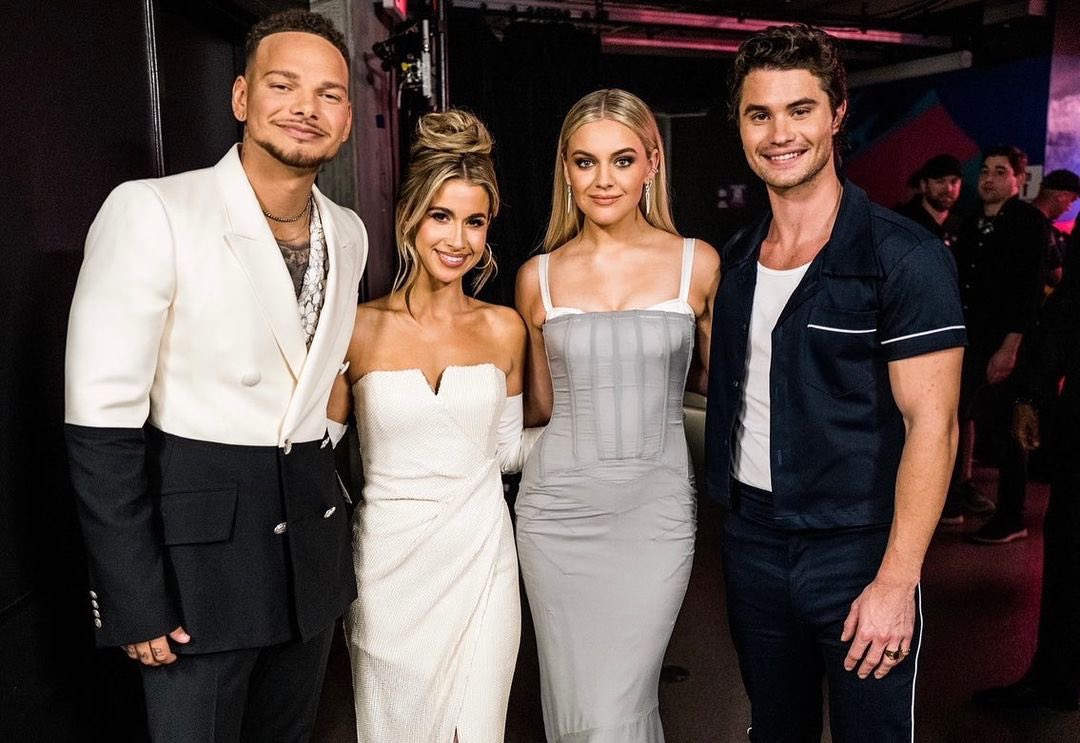 KelseaBallerini's tweet photo. in my heartfirst era https://t.co/L3JfqFzFOa