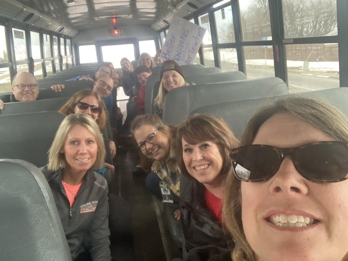 EdMNHastings's tweet photo. EM-Hastings is at the Capitol rallying for pension reform!  We brought a bus!!!!!
Now, start emailing every legislator to get some movement and progress!! https://t.co/MYfkTND5mw