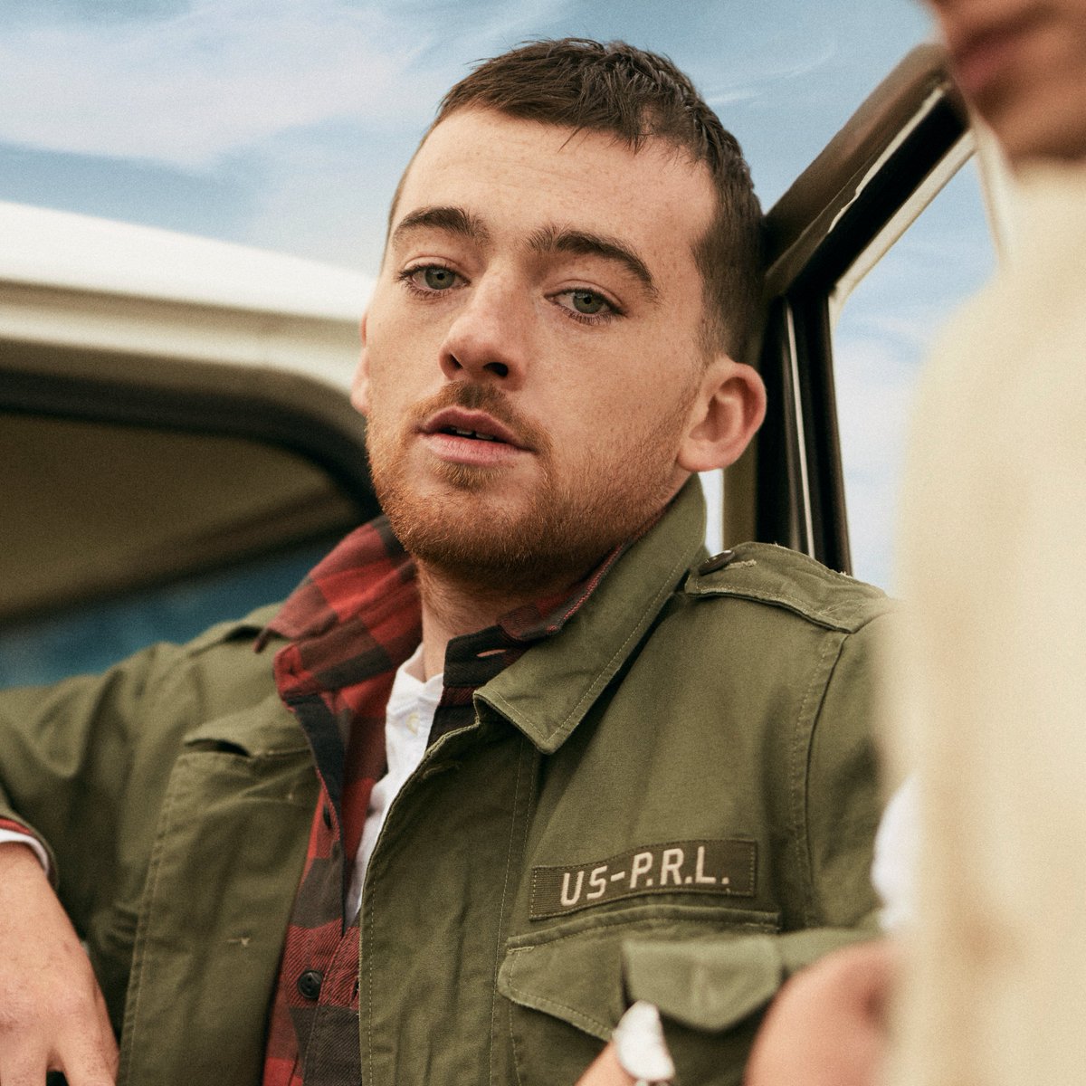 RalphLauren's tweet image. Created for those who embrace the unexpected.

Discover #RalphLaurenFragrances’ latest #PoloRed Parfum with #BlakeGray, #WisdomKaye, #AngusCloud, and #BibleSumett.

Shop now: rlauren.co/PoloRed-T

#PoloRLStyle