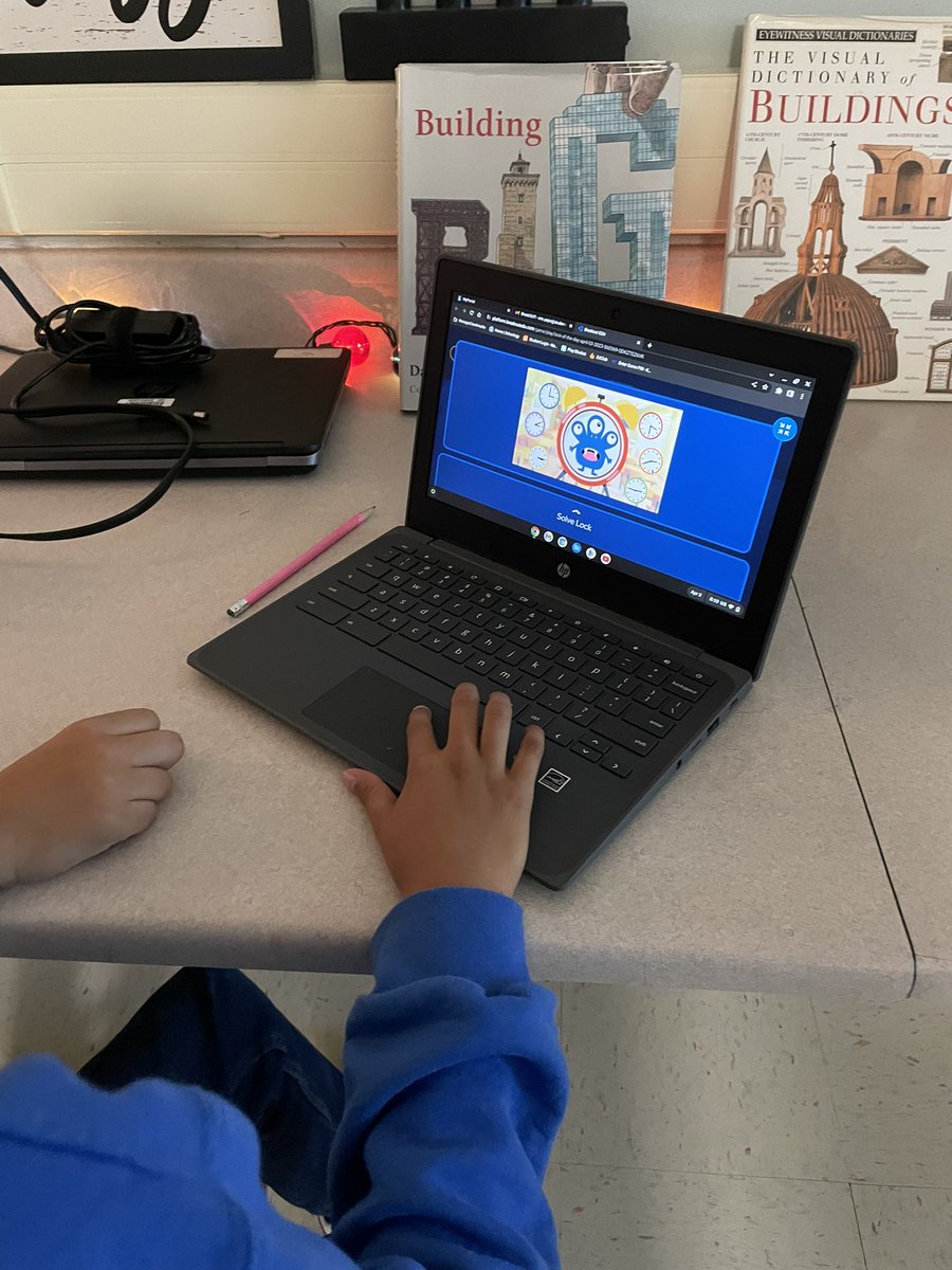 NISDBurkeGT's tweet photo. @NISDGTAA Ss collaborate, communicate, think critically and creatively to #BreakOut! Lock of the Day 🔓is an excellent way to start our day 💛💚 @NISDBurke #WhyGT #NorthsideGT #RootEdBurke https://t.co/4ZBtlft2nm