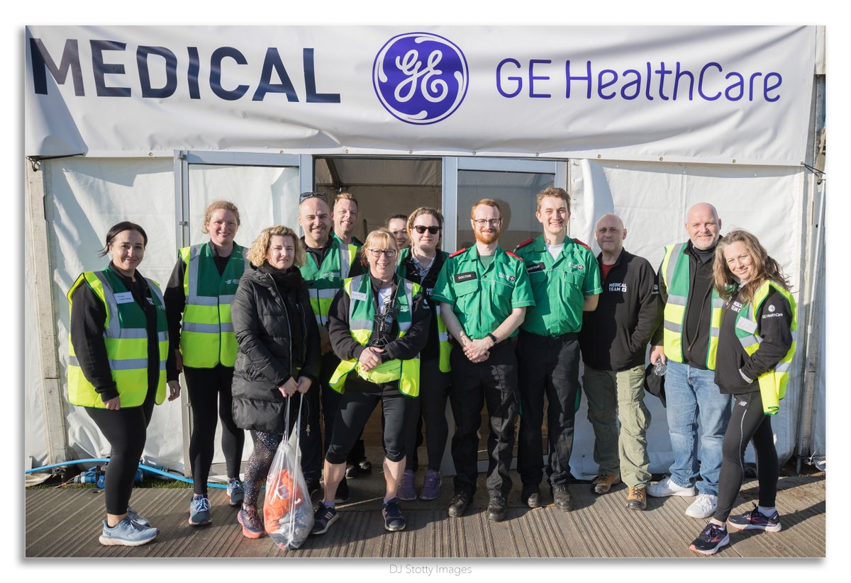 djstottyimages's tweet photo. Nearing the end of the shift at @BrightonMarathn

#BrightonMarathonMedicalTeam #Doctors #Nurses #StJohnAmbulance #Podiatrists #Pharmacists #Physiotherapists #GEHealthCare #MedicalSupport #Consultants #ECMO #HEMS #Paramedics #PointOfCareTesting #Researchers

💚Join them for 2024💙 https://t.co/eoG4XCpSCI