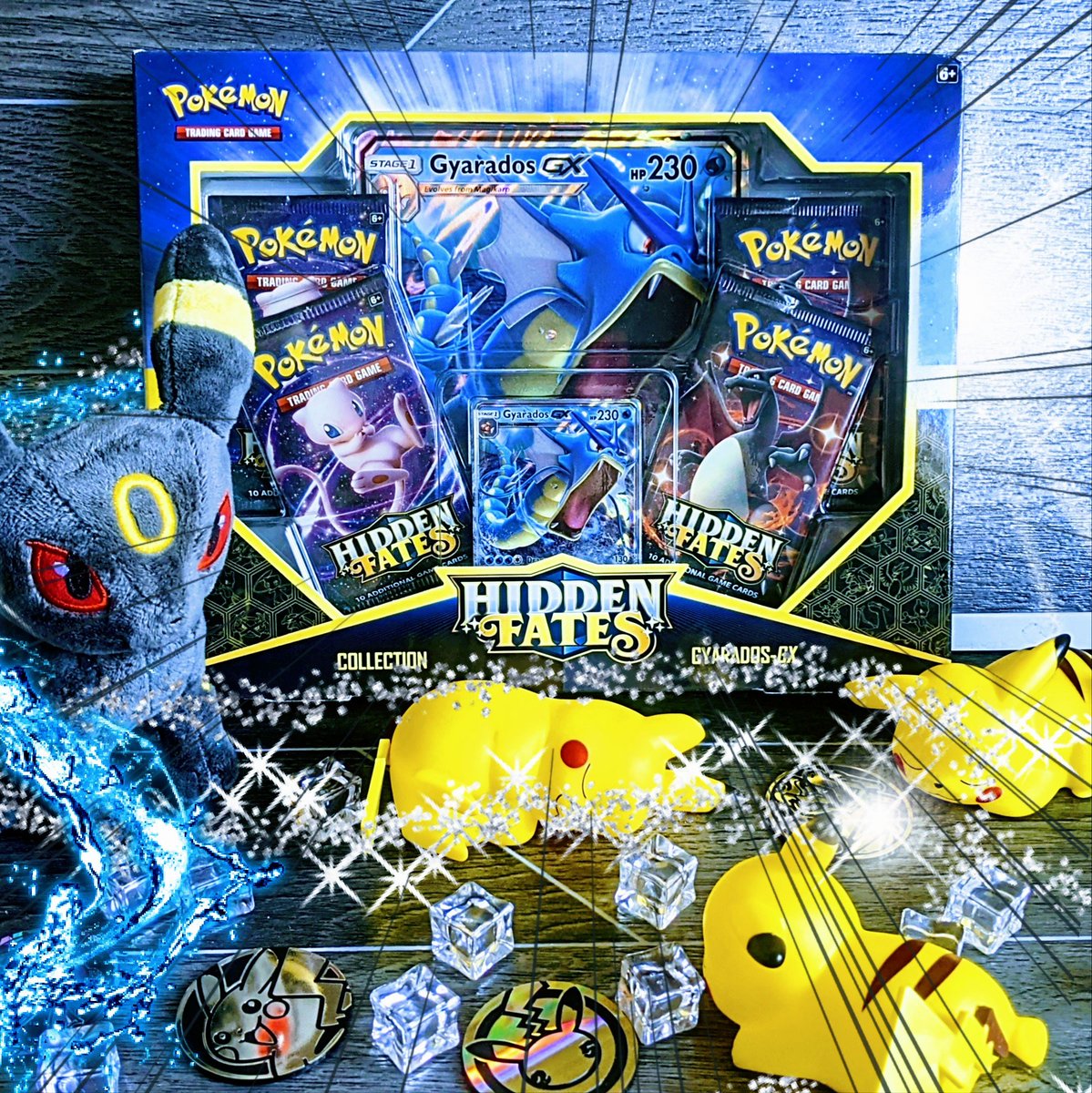 astar_gems's tweet photo. 💦Gyarados Hidden Fates GX Collection Box ✨Packed with a jumbo, a promo &amp; 4 Hidden Fates booster packs. #PokemonTCG #Pokemon #Gyarados https://t.co/tqceqVLFTg