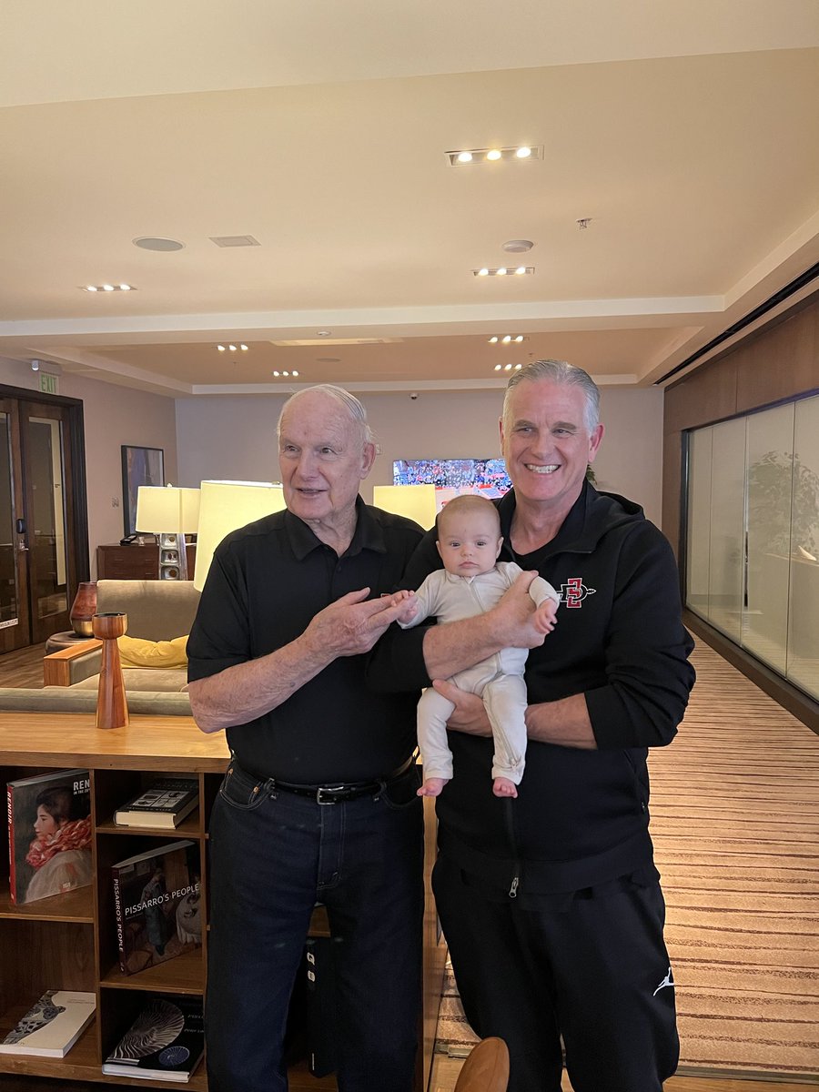 Patrick Reusse on Twitter "Jim Dutcher meets his newest great grandchild — and son Brian’s