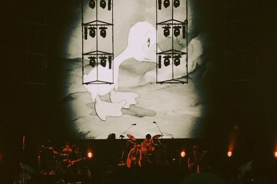 taka_mr_chil's tweet image. おはようございま～す😁
今朝も
不可能を可能にする
筋トレ😎

”不可能を可能にするスキルを
　泣く子も黙る自信と貫録を
　醜いアヒルが白鳥に変わる
　逆転劇起こせれば…”

いつかは非現実的な夢も
叶うと信じ
今日も、頑張りましょ～～
(^^)/

#ICanMakeIt