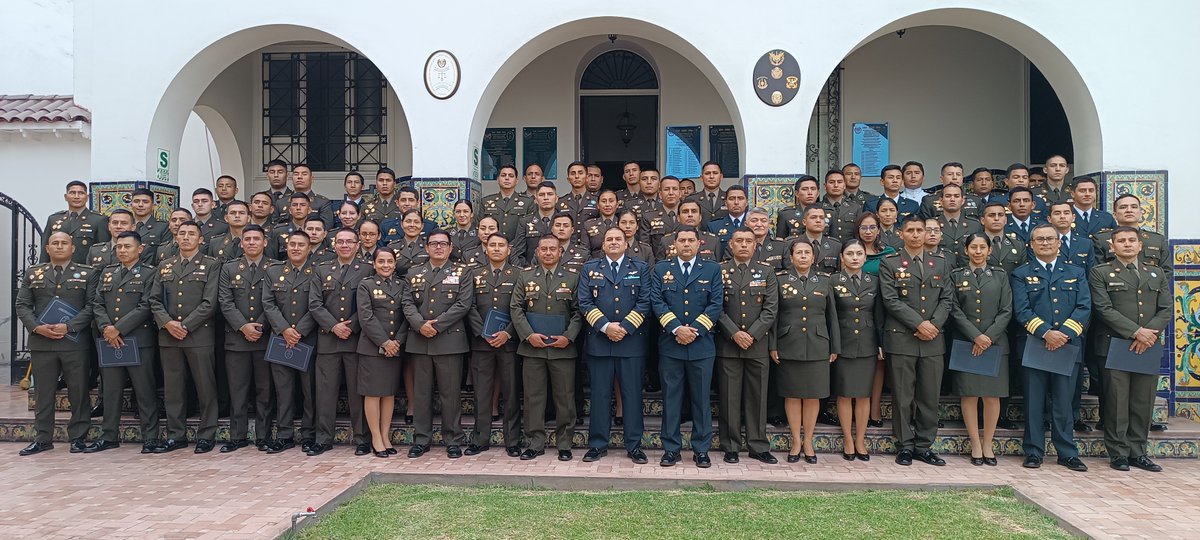 Centro del Derecho Internacional Humanitario tweet media