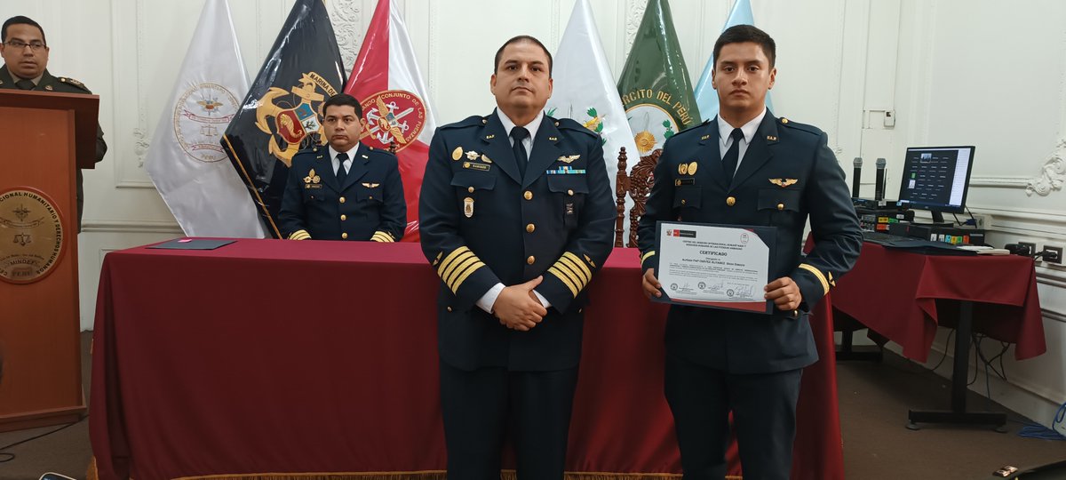 Centro del Derecho Internacional Humanitario tweet media