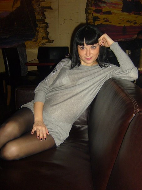 Amateur Pantyhose On Twitter Posing On The Couch In A Minidress And Sheer Pantyhose