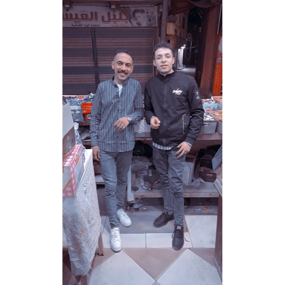 M7md_El_Sayed00's tweet photo. هما براحتهم عشان مصلحتهم ، واحنا براحتنا عشان صحتنا👬❤️ https://t.co/tHJxCN6hic