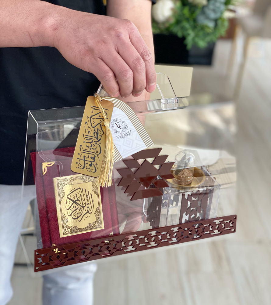 مين منكم بعرف " نقصة رمضان" حضرنالكم افكار حلوة بمناسبة حلول الشهر الفضيل #رمضان_كريم عمان، الدوار الرابع ، مجمع زينة التجاري *يتوفر توصيل لجميع المحافظات 0793331999 #الاردن #ورود #رمضان_كريم #Flowers