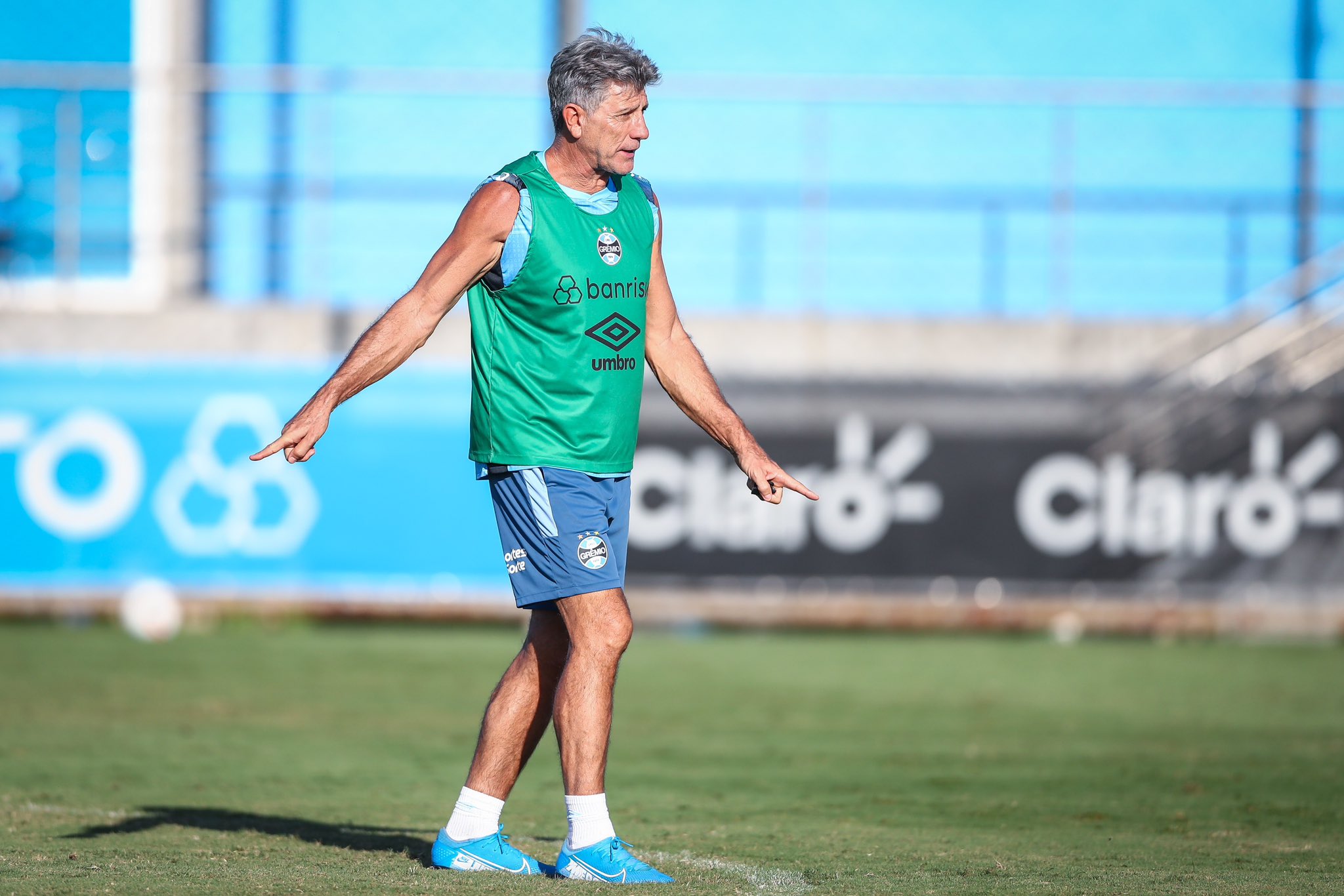 Treino do Grêmio: Kannemann, Pepê, Fábio e Carballo voltam a correr no gramado