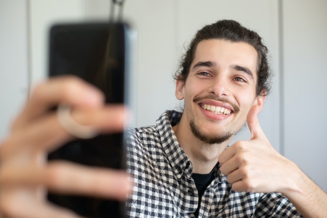 hhoiyau's tweet photo. The Creator Economy is Booming. Here are 6 Trends for Live-Streaming in 2023 https://t.co/0R0dCxRBZU

#MARK1051 https://t.co/QUpmHr7Xei