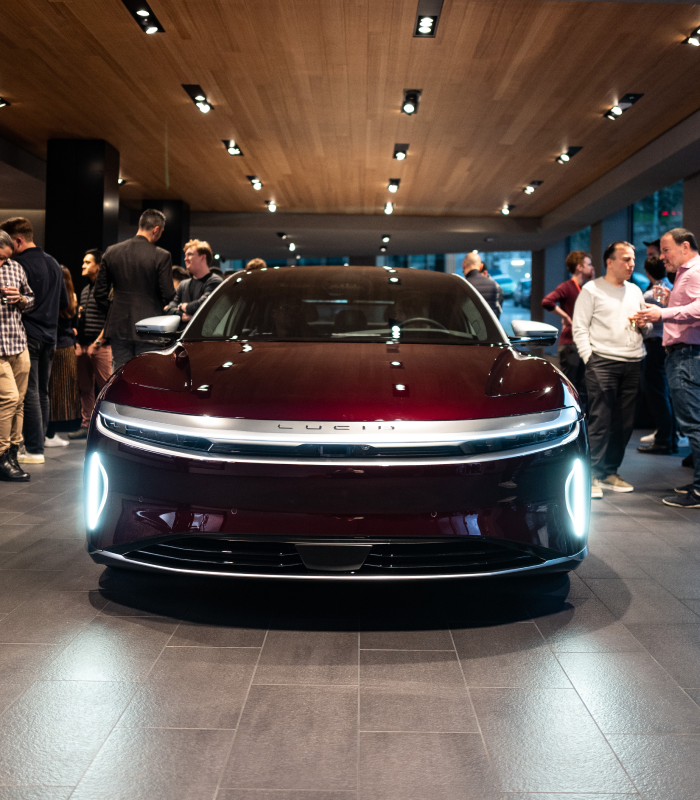 LucidMotors's tweet photo. Iconic design from wrist to road. Lucid welcomed @Hodinkee and an ensemble of international timepiece collectors and enthusiasts to our Geneva Studio to share our collective passion for refined beauty and exquisite precision. #LucidAir https://t.co/pKa6zOJv4Q