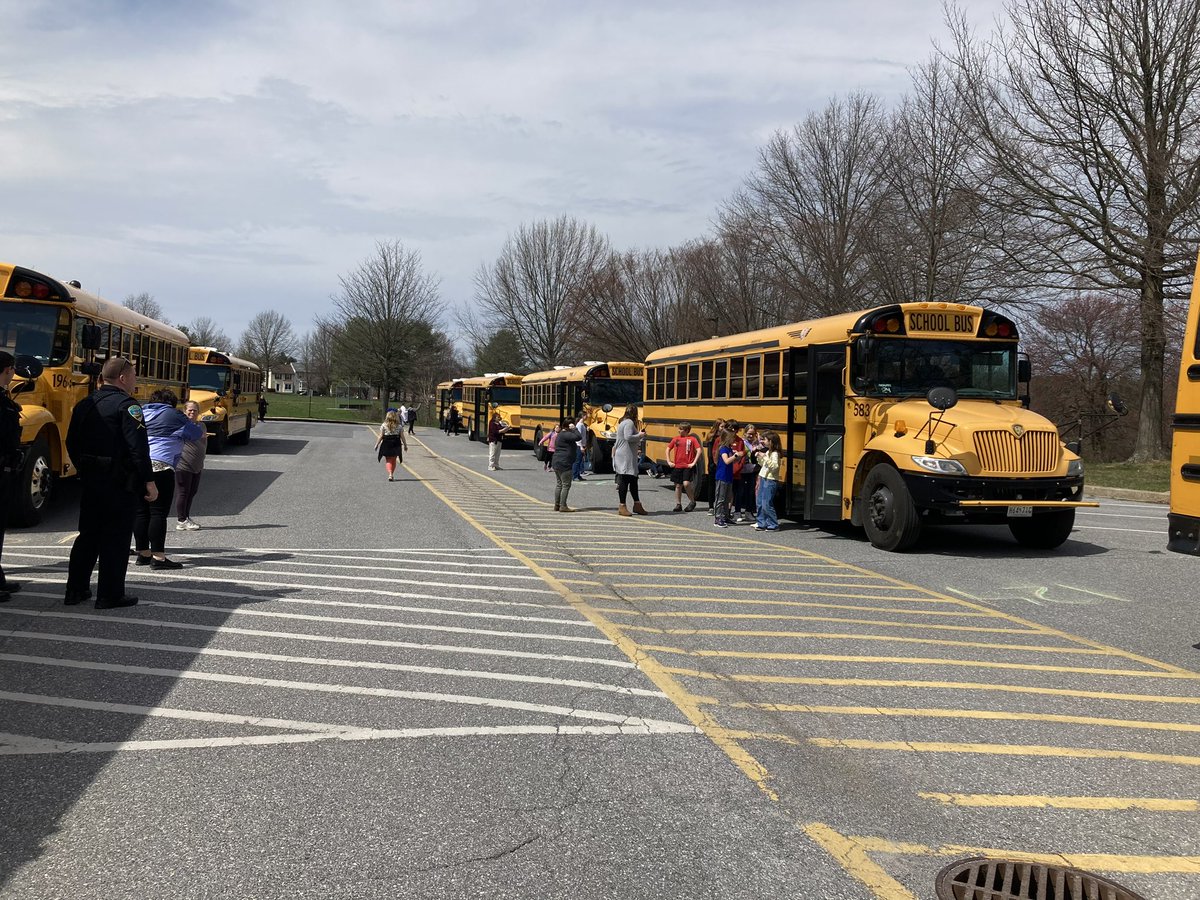CCPS_SGE's tweet photo. Thank you to the Hampstead Police Dept and CCPS Transportation for supporting our fabulous bus drivers as they practiced bus evacuations  with our students! https://t.co/PZaLNCpkx9