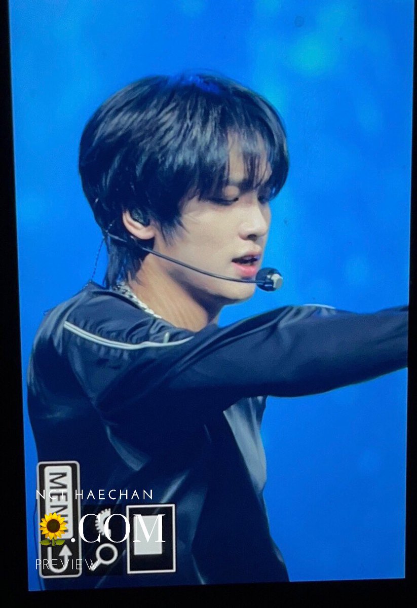 sunflowercom_'s tweet photo. 230403 BerlinDreamShow2 Preview

#HAECHAN #해찬 #NCT #NCTDREAM https://t.co/ALYpF6ytbo