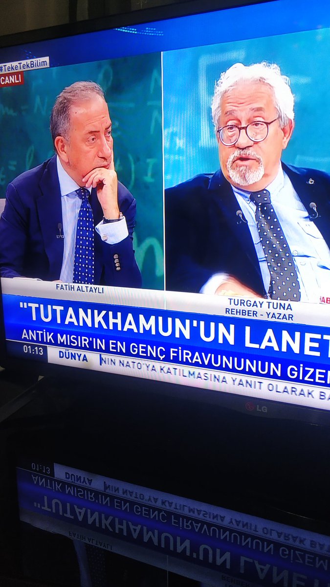 talhacool's tweet photo. Turgay beyi izlerken Murat bardakçı ve Celal şengör hocaları aynı anda izler gibi oldum. Mimikler bile iki hocanın karışımı😊 #TekeTekBilim https://t.co/jTp2YhhI8m