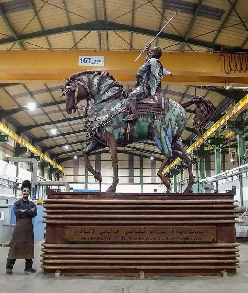 drisssenhaji2's tweet image. هذا واحد الورش في الجرف الاصفر مبادرة دايرها المكتب الشريف الفوسفاط الجرف الاصفر  ودايرينها لاعادة تدوير المتلاشيات الحديدية ولكن ما شاء الله إبداع