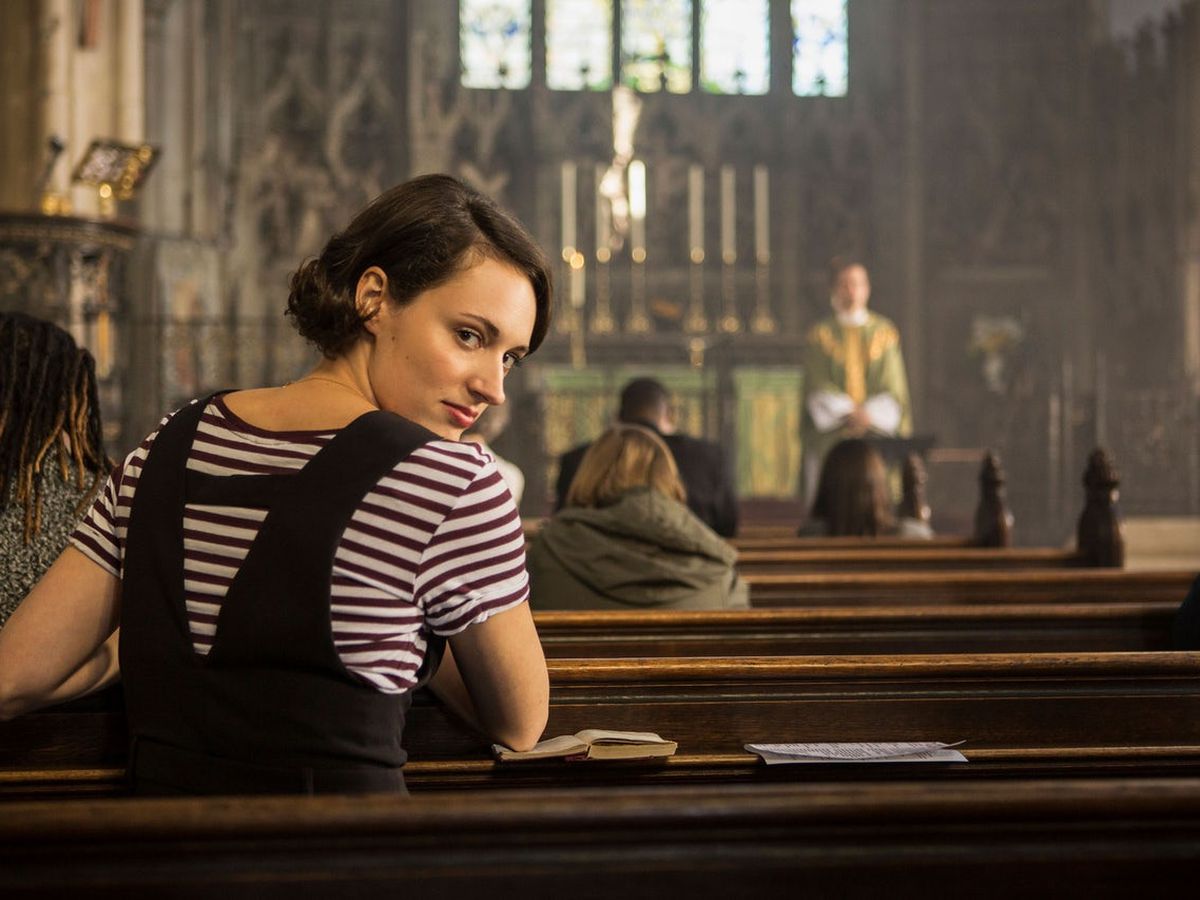 levmauc's tweet photo. Desde hace varios días hay rumores de que Phoebe Waller-Bridge podría estar en negociaciones para dirigir y escribir la nueva película de 007. Y menudo cambio podría significar de ser cierto para la saga. https://t.co/WKE8C99sEn