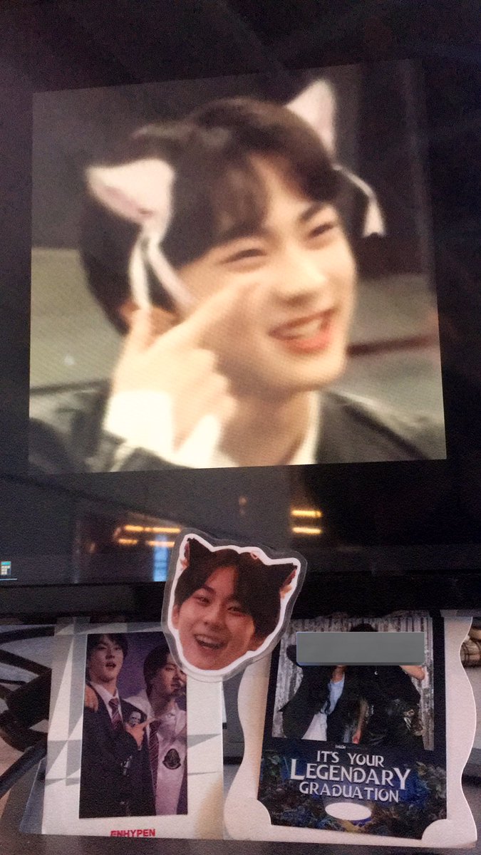 jaywonbueno's tweet photo. gooodmorning luvss!! https://t.co/CG56YVE8xK