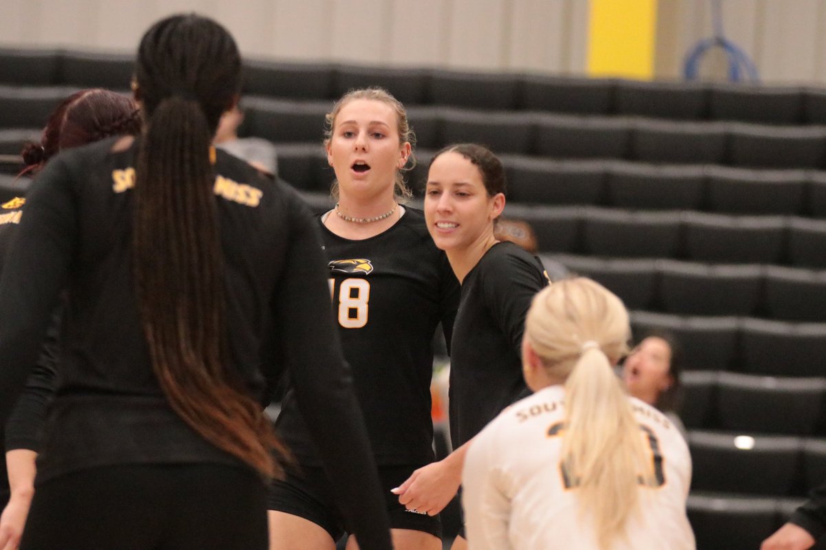 Another dub in the third set 💪

Let’s keep playing!

Southern Miss 3, Mississippi College 0

#SMTTT
