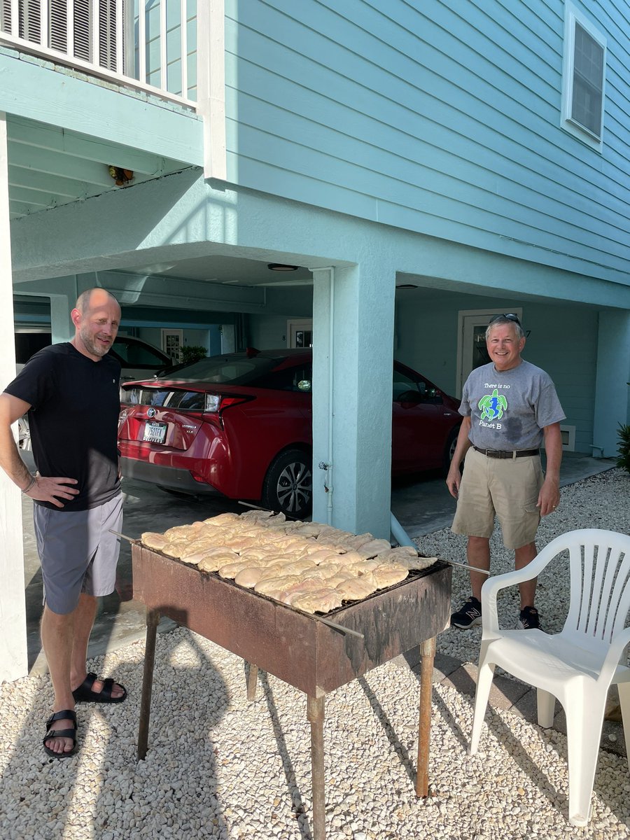 GHSMarineBio's tweet photo. Thank you to Miller Poultry for donating this chicken for our common meals! Every evening we gather to eat a larger meal together after splitting up into groups all day. This chicken, salad, and potato meal was a hit! #ghsmarinebio2023 @millerpoultry https://t.co/RPrbvCYByi