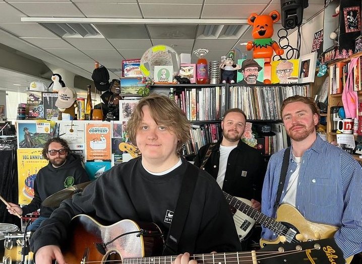 Lewis Capaldi Updates on X: "📸| Lewis Capaldi Tiny Desk Concert coming soon! © freddysheed https://t.co/xa3gY0U4HL" / X