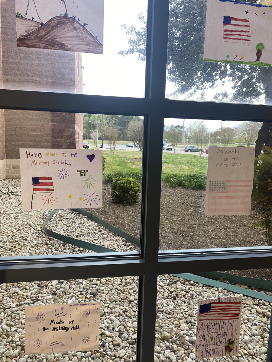 So proud of our Anchor for Life and Ms.Brace, our Military Counselor for organizing our student art work display and supporting April as our Month of the Military Student. We love and appreciate our service men and women and thank them for all that they do for our country!