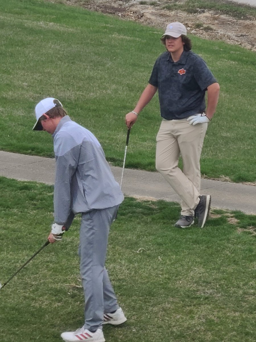 PCHS Golf Team tweet media