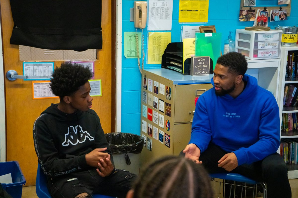 Myles_Harts's tweet photo. Had the opportunity to speak to a group of young men at Avenel Middle School. Sharing my journey and some advice moving forward is the goal in life. @hartzfoundation https://t.co/45SYEBOiMC