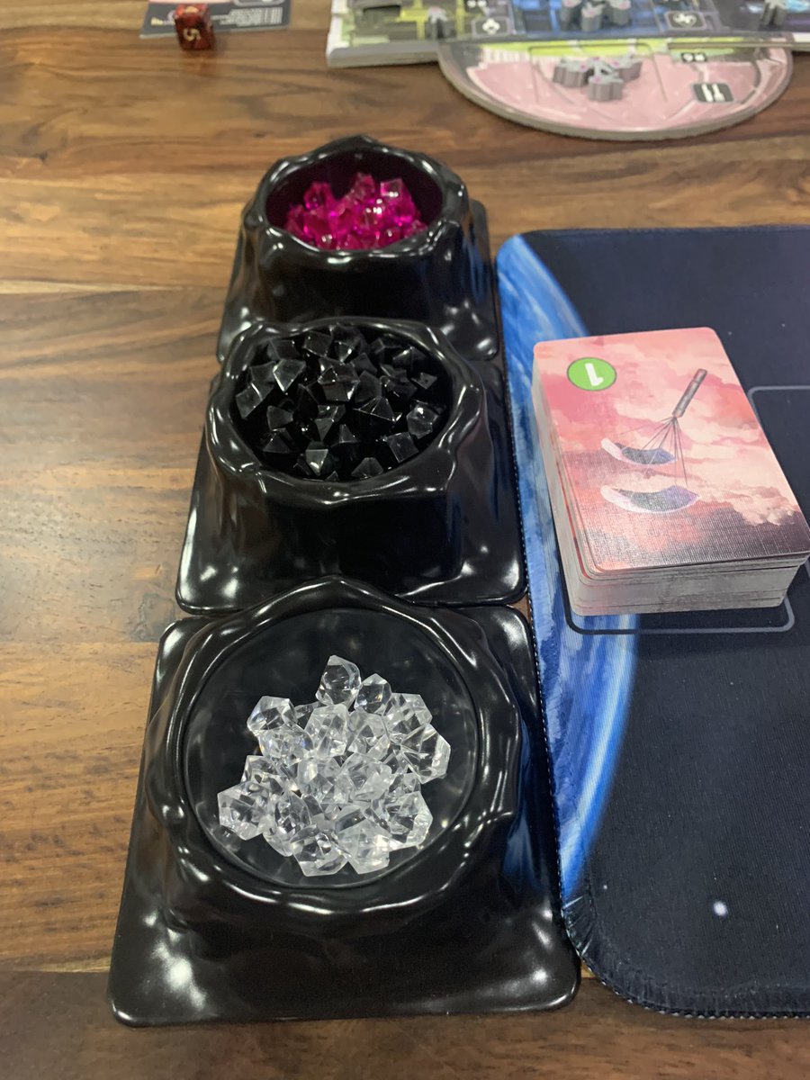 AdamRoffel's tweet photo. Thanks to @tinrobotgames, I started working on a preview and unboxing content over the weekend! Can’t wait to share so much about this game, coming to Kickstarter soon! #CitiesOfVenus

Sign up now: https://t.co/kxNwf563km https://t.co/BqblYeDF5G