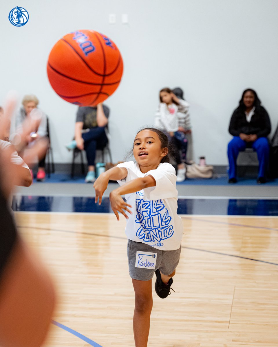MavsOffCourt's tweet photo. Empowering young women through hoops 🏀

We had an awesome time hosting our Girls Skills Clinic with @aflac, @WBCA1981, and the @DallasWings. Our athletes made new friends, enhanced their self-confidence, and improved their basketball skills! https://t.co/VaEWHPGEHZ