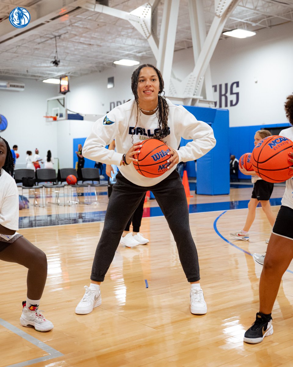 MavsOffCourt's tweet photo. Empowering young women through hoops 🏀

We had an awesome time hosting our Girls Skills Clinic with @aflac, @WBCA1981, and the @DallasWings. Our athletes made new friends, enhanced their self-confidence, and improved their basketball skills! https://t.co/VaEWHPGEHZ