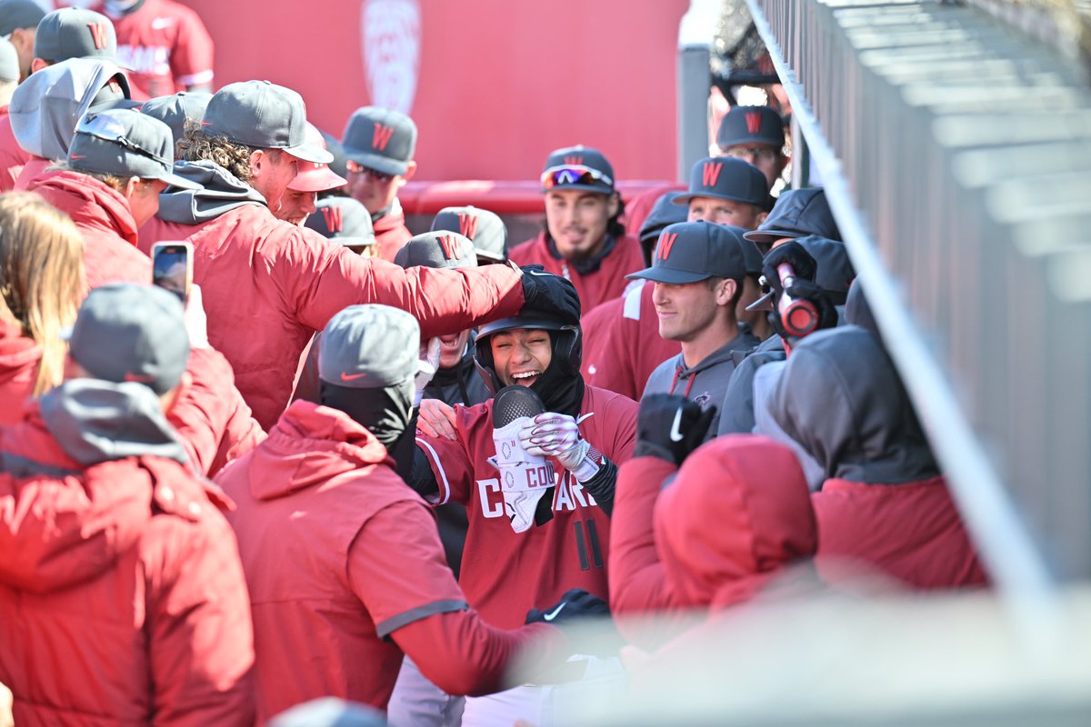 d1baseball's tweet photo. Behind a 3-0 week that included two wins over UCLA, @wsucougarbsb undoubtedly aced Week 7 🎓🍎

DEAN'S LIST 👉 https://t.co/ggoImuPh5n https://t.co/nxnWRb0TYz