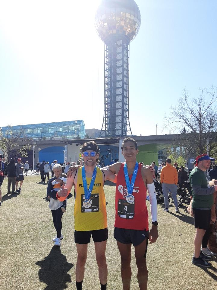 UntoldMight's tweet photo. 💰$1,500 Earned💰 (NOT from Fortnite)

#knoxville #marathon #debut #victory #champion #fortnite #athlete #gamer https://t.co/4A0IlXWjtr