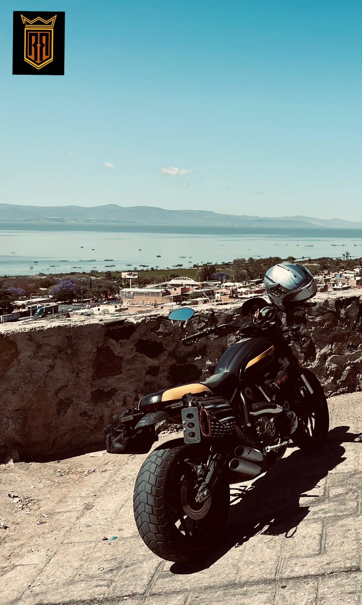 royalroa's tweet photo. Ya volvió a pedir aventura 
.
.
.
.
#landofjoy #Ducatiscrambler #Ducati 
#scramblerducati https://t.co/OfyaXf7YFr
