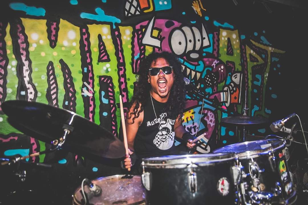 ARMPUNKSNDCTE's tweet photo. Tenaga selepas berbuka!
#throwback Bazaar at @RumahApi2. 25 March 2023.
📷 : @kasyoi
#armpunksindicate #sindicatesubahat #rumahapi #punk #punkrock #skapunk #ska #reggae #music #localscene https://t.co/G3s0tviPk3