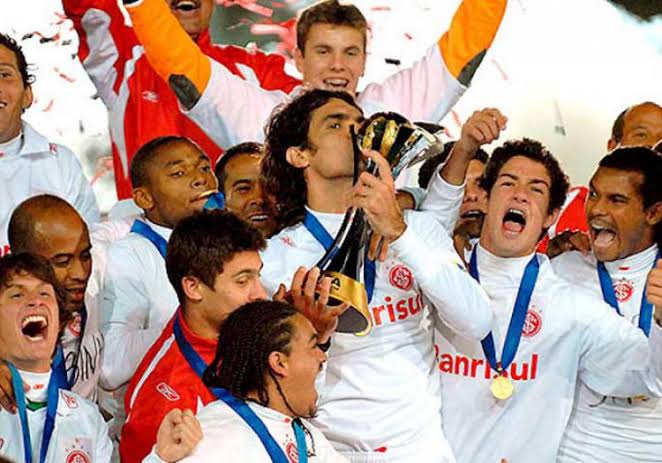 Jefersonline's tweet photo. Feliz aniversário Sport Club Internacional!
114 anos de glórias!
ORGULHO DE SER COLORADO!
#Inter114anos #VamoInter https://t.co/KzYJxREMTw