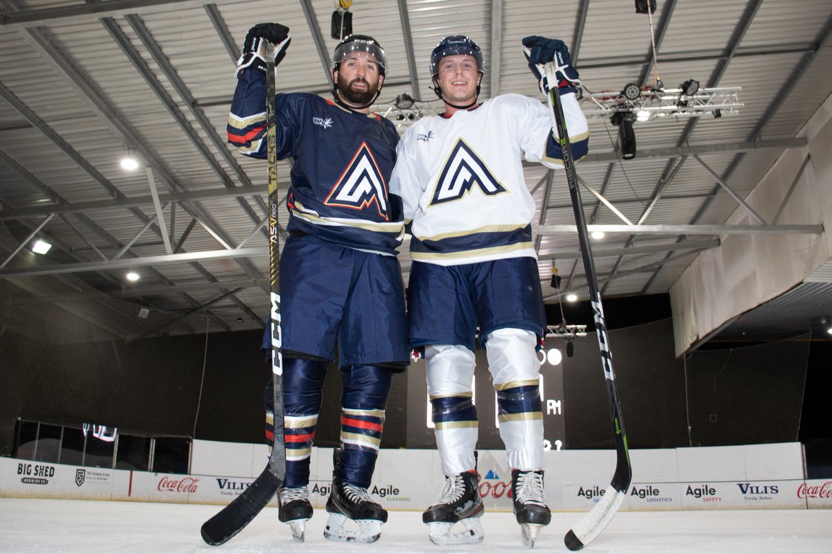 FRESH THREADS: How good do these models look in our new home &amp; away kits 📷

Want to the first to buy a 2023 jersey? Send us a DM!
