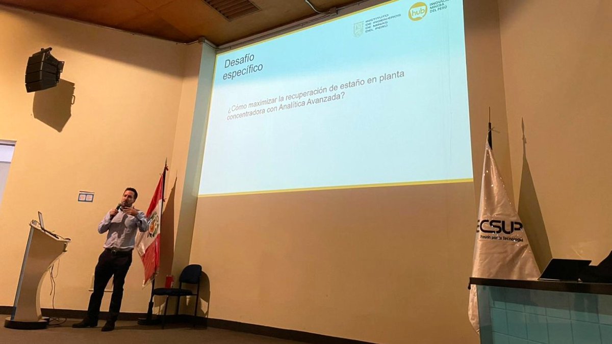 hubinnovacionpe's tweet photo. 📣 ¡Así cerramos la jornada de hoy!
🤝 Agradecemos a Piero Saravia de @Minsur_Oficial por su valiosa contribución y a los estudiantes de @Tecsup_pe por la gran acogida.
💡 Mañana continuaremos con la gira nacional de #PERUMINHub: Jóvenes que transforman. https://t.co/Z4XfulJOn3