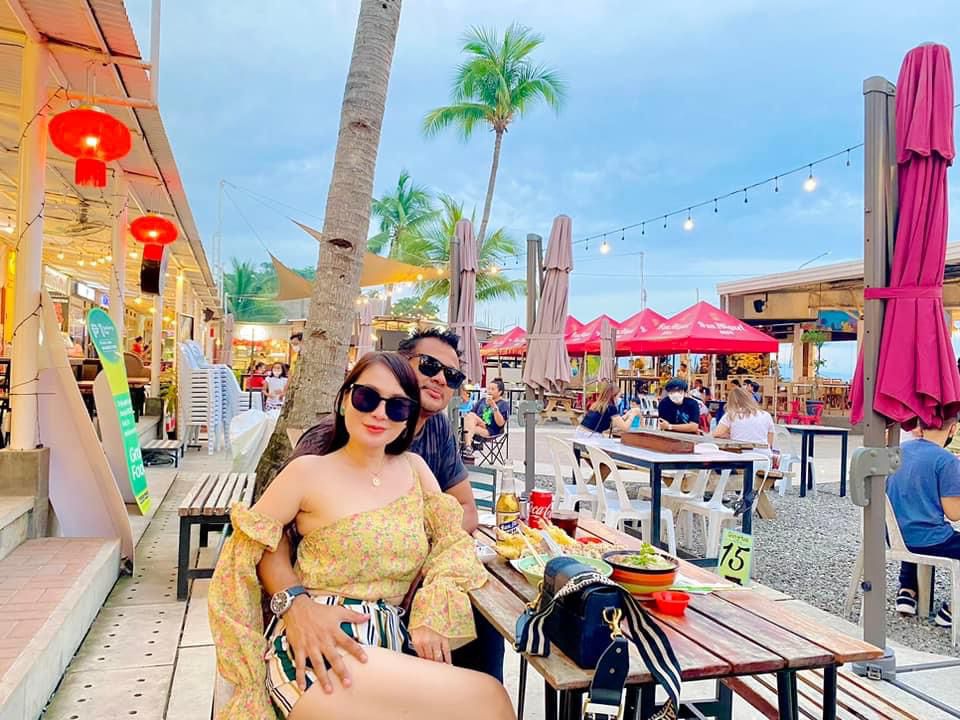 imranSa11984161's tweet photo. DUMAGUETE CITY : Province with a difference atmosphere in Duma as they call it. Food tripping trip we took a year ago was amazing at the Street food strip at Piapi Boulevard. 3 days tripping and it was worth it! #G8 #FoodTripping #DudeJunkie #YearBack #Dumaguete #Philippines https://t.co/vDE3TLebqh