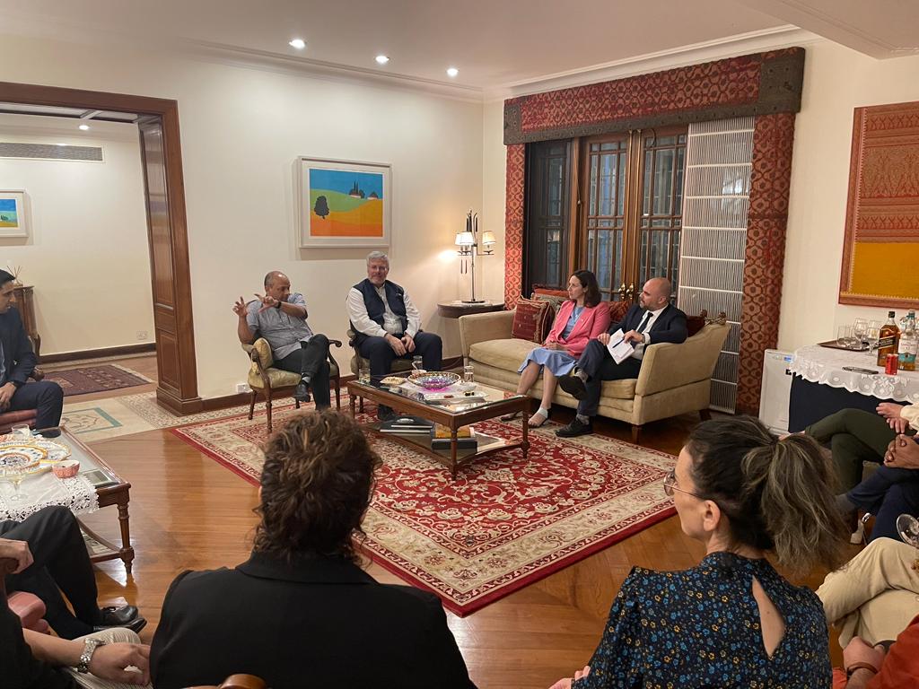 IsraelinIndia's tweet photo. Last week, our @IsraelMFA cadets were in India, they asked for a crash course on India’s foreign affairs &amp; 30 years of the special relationship between 🇮🇳 and🇮🇱.
They had the opportunity to engage in conversation with @PramitWorld &amp; Amb @NaorGilon and learn more about it. https://t.co/YWLhWltJia