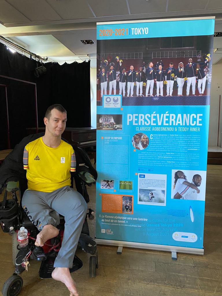 LfjmPrimaire's tweet photo. | #SOP23 | Jour 1 - Semaine Olympique et Paralympique au @LfjmPrimaire - Focus sur la rencontre avec un sportif de haut niveau- #PiotrVanMontagu- archer Paralympique Belge en présence de @julienker - #AmbassadeurSOP - #Enthousiasme - #Perseverance - #Valeurs-@aefeinfo-@Paris2024 https://t.co/xh8WbCp9Wc