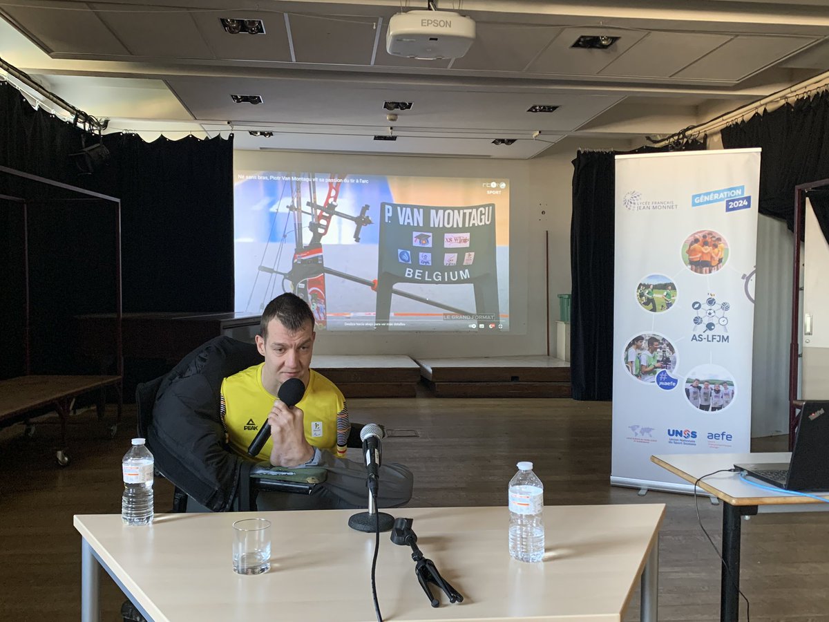 LfjmPrimaire's tweet photo. | #SOP23 | Jour 1 - Semaine Olympique et Paralympique au @LfjmPrimaire - Focus sur la rencontre avec un sportif de haut niveau- #PiotrVanMontagu- archer Paralympique Belge en présence de @julienker - #AmbassadeurSOP - #Enthousiasme - #Perseverance - #Valeurs-@aefeinfo-@Paris2024 https://t.co/xh8WbCp9Wc