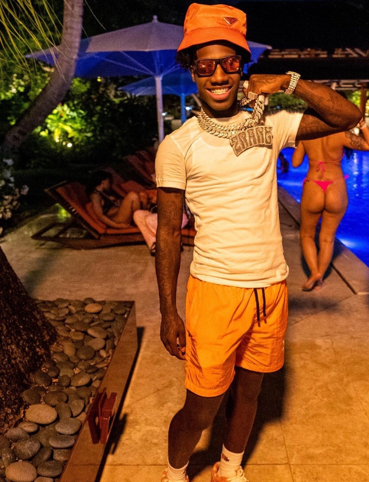 2Rare123's tweet image. MIAMI,FL #2RARE # RARESTEPPAS #TrendingNow