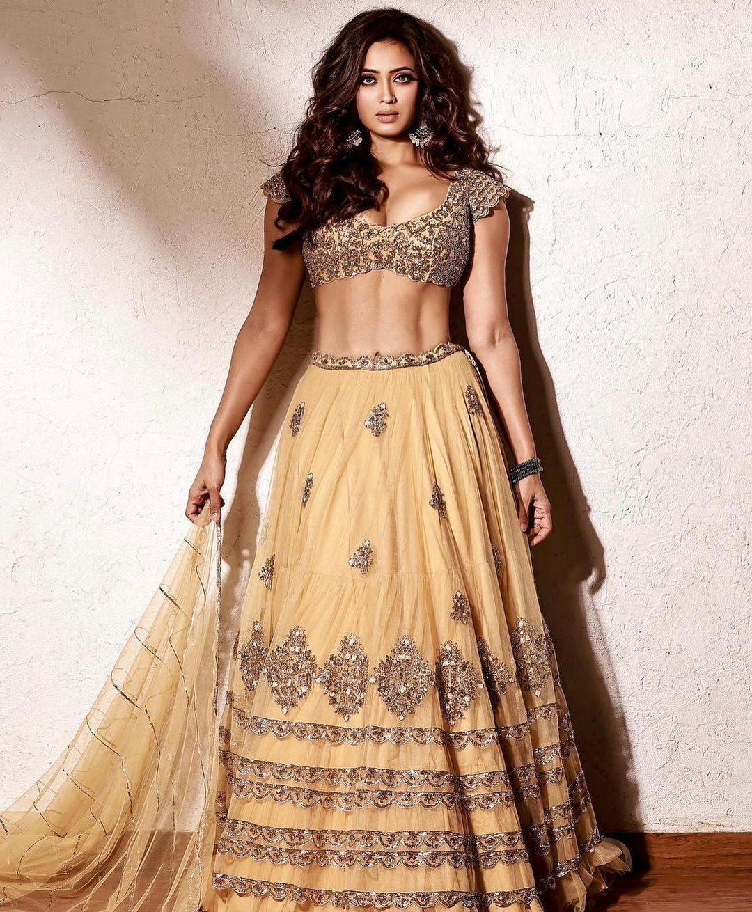 Fs19Cz3aEAMFG59?format=jpg&name=large