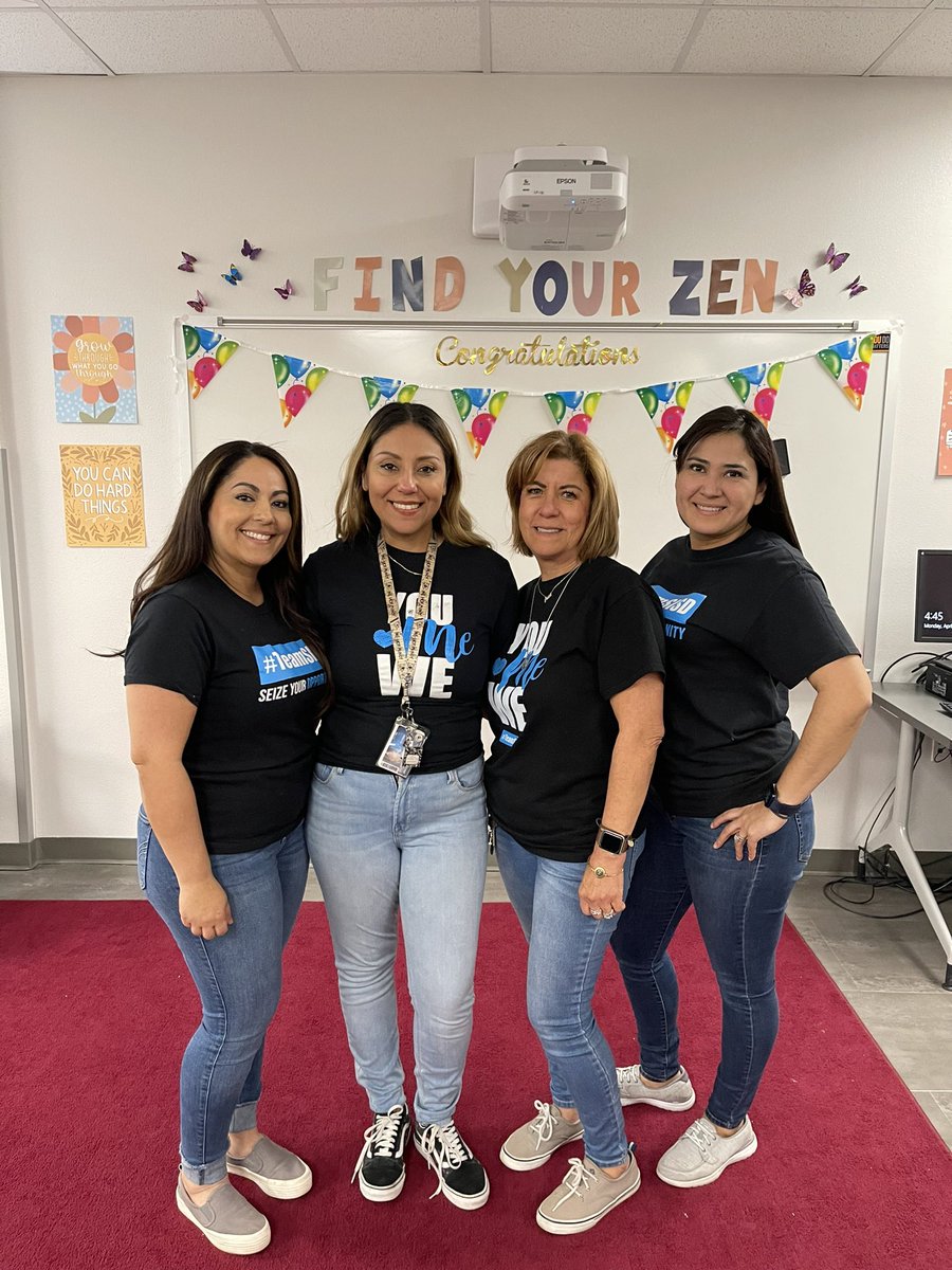 DViescas_JCE's tweet photo. Thank you ladies for another successful year! #LatinoLiteracy #Buffalos #Carrasco #CorazonLatino https://t.co/M78sihLJTQ