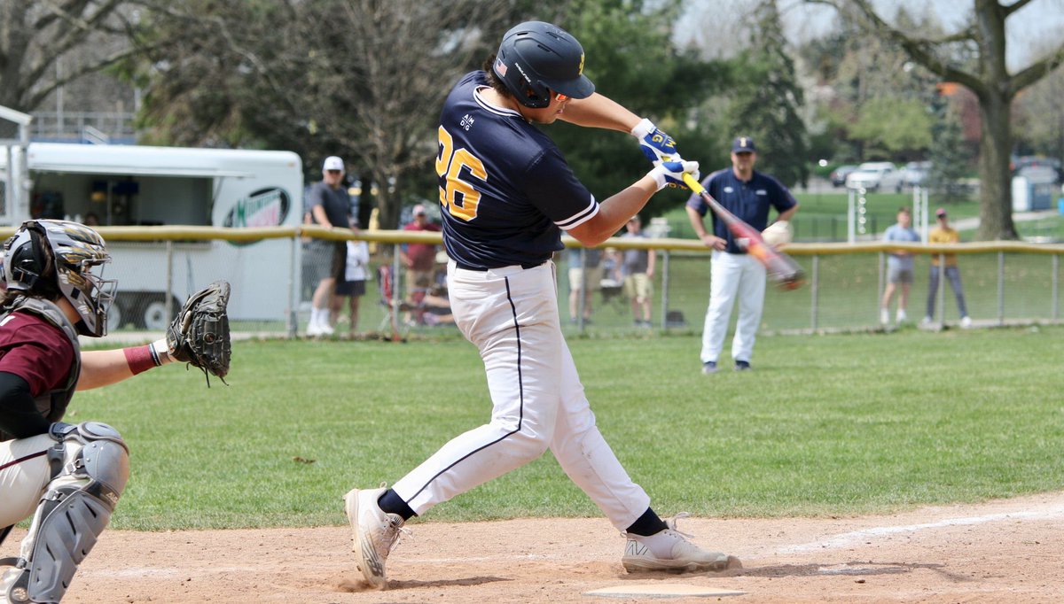 Final 

Saint Ignatius - 8
North Royalton - 4

2024 LHP Mitch Tarnowski comes away with his first career win on the mound. Wildcat bats stay hot throughout the lineup, led by a TOWERING HOME RUN 💣 💣💣 and 4 RBI from 2024 CIF Sawyer Solitaria. 

#GoCats | #TogetherForever