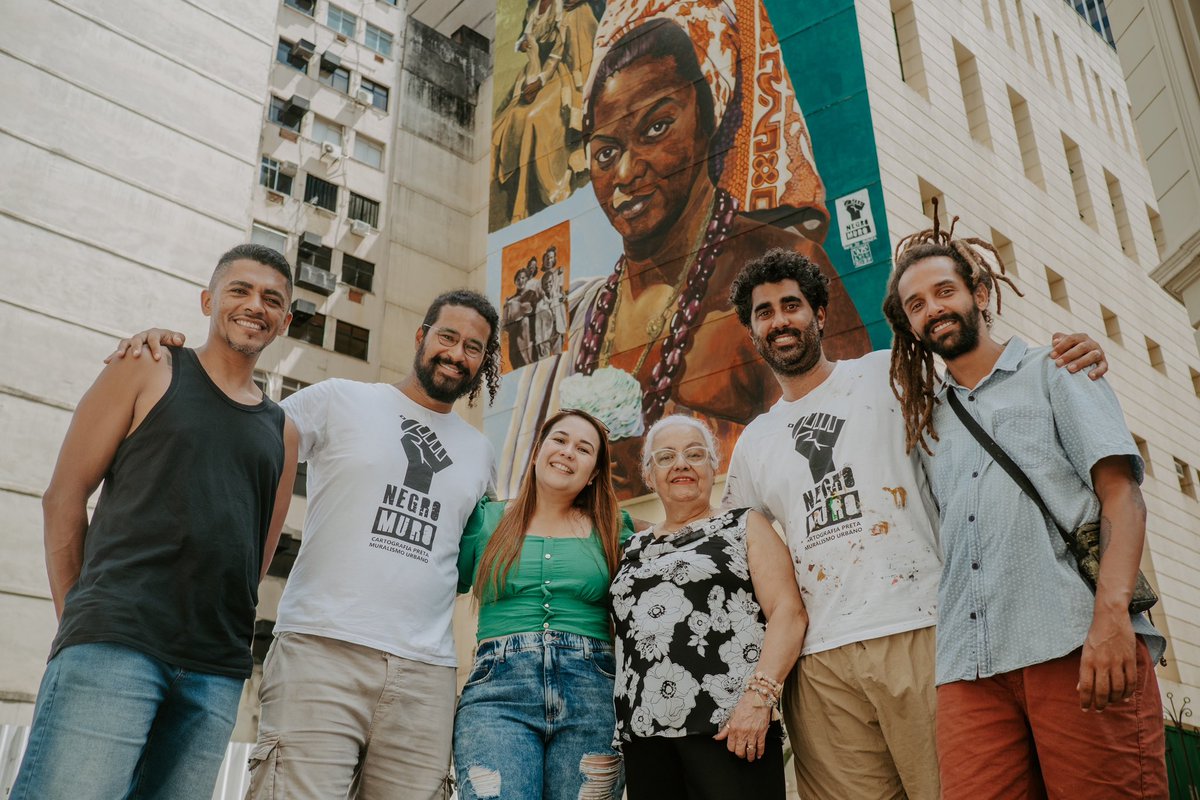 ArteCaze's tweet photo. Está chegando o último episódio da série documental @negromuro_ no @canalgnt  com o episódio da #ruthdesouza https://t.co/tnDwa4uScS